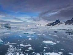 Powstała mapa ukrytego świata. Góry i doliny pod lodem Antarktydy