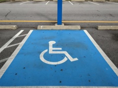 Składają wnioski, ale nie mają szans. Kto naprawdę może dostać kartę parkingową w 2026 roku?