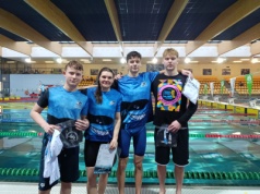 Wyłowili z wody 1,5 tuzina medali