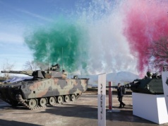 Początek dostaw bojowych wozów piechoty KF41 Lynx do Włoch