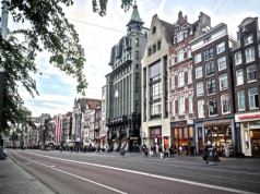 Zakaz reklam mięsa, paliw i tanich lotów. Ta stolica zdecydowała się na radykalny ruch