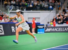 Australian Open 2026. Iga Świątek przegrała o półfinał z Rosjanką Jeleną Rybakiną. Jan Zieliński zagra o finał