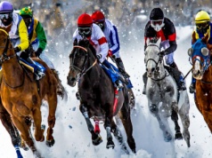 Sportowe widowisko na lodzie. White Turf od ponad wieku przyciąga elity