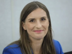 Minister chwali unijny program. Słowem nie wspomniała, że zaciągają kolejny dług