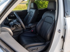 Podobny SUV kosztuje mniej niż Toyota Corolla Cross. 184 KM i spalanie 4,5 l to mocne argumenty