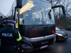 Zgłoś autokar do kontroli – bezpieczne podróże dzieci podczas ferii.