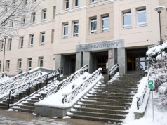 Próba samobójcza w Sądzie Rejonowym w Olsztynie. Policjanci interweniowali w ostatniej chwili