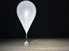 Balony przemytnicze znów paraliżują wileńskie lotnisko. Trzy zamknięcia w jeden wieczór