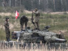 Neutralny kraj chce zwiększyć wydatki na obronę. Plan: podwyżka podatku