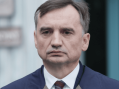 Zbigniew Ziobro nagle atakuje z Budapesztu. Uderza w Tuska. Padają bardzo mocne słowa