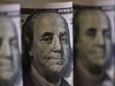 Dolar ze wsparciem od Fed i sekretarza skarbu USA. Przełamie złą passę?