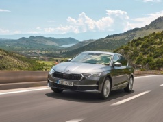 Škoda wyprzedza polski rynek: mocne wyniki w 2025 roku