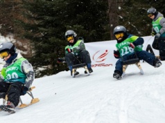 Sanki, prędkość i adrenalina. Historyczne mistrzostwa w Muszynie przyciągnęły setki uczestników