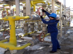 Zakaz importu gazu z Rosji. Polska w pelerynie superbohatera ratuje sąsiadów