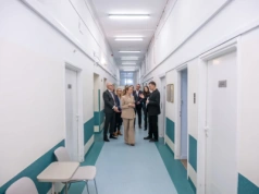 Takiego podejścia do opieki paliatywnej w Polsce wciąż brakuje. Klinika WUM wskazuje kierunek