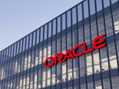 Oracle może zwolnić nawet 30 000 osób