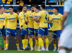 Skromnie z transferami, nadzieja w koncepcji. Arka rozpoczyna walkę o utrzymanie