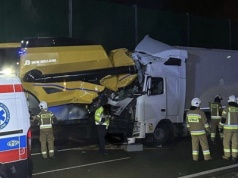 Zderzenie dwóch ciężarówek na S17. Ogromne utrudnienia w kierunku Lublina