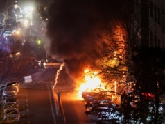 Narasta napięcie wokół Iranu. Rosja dostarcza sprzęt, Trump powtarza groźby