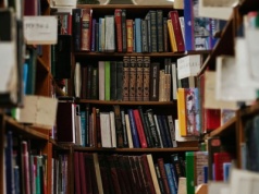 Hurtownia Azymut na zakręcie. Atak hakerski gwoździem do trumny