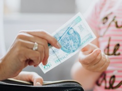 1000 zł miesięcznie na dziecko dla tej grupy rodziców. Nie każdy o tym pamięta, a zasady są proste