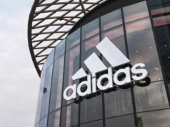 Imponujące wzrosty Adidasa. Dwucyfrowe wzrosty w każdym regionie i kanale sprzedaży