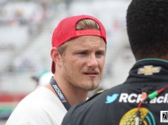 Podrywali ją „aktorzy” i „muzycy”. Uwierzyła. 44-latka straciła 1,2 mln zł