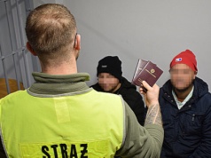 Nielegalny pobyt i praca bez zezwoleń. Straż Graniczna zatrzymała cudzoziemców w regionie