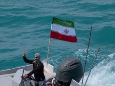Iran śledzi flotę USA. Drony nad kluczowym szlakiem morskim