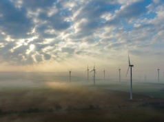 Zielone przełamanie nad kopalinami. Tę historię psuje tylko rachunek za gaz