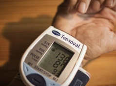 Jak zadbać o prawidłowe ciśnienie? Specjaliści: dwa kluczowe elementy profilaktyki