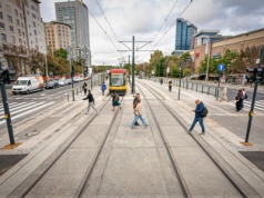 Absurd drogowy po remoncie torowiska przy Dworcu Gdańskim. Zamiast do domu, jadą prosto w korek