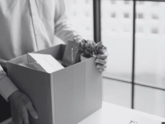 Lawina zwolnień w USA: rekordzista tnie 78 tys. etatów. Dotrze do Polski?