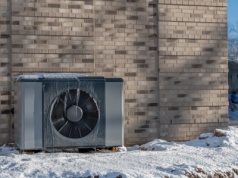 Pompa ciepła kontra gaz i pellet przy –10°C. Kto wygrywa zimowy test na ogrzewanie?