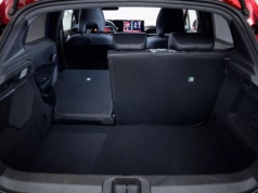 Bagażnik jak w Megane, silnik większy niż w Focusie i cena od 78 189 zł. To ma sens