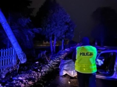 Miał nigdy nie wsiąść za kółko, a odciął prąd mieszkańcom wsi. Pijany 31-latek w rękach policji