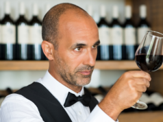 Rewolucja w sprzedaży alkoholu w 2026. Nowe zakazy uderzą rykoszetem w gastronomię?