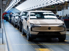 Niektórzy właściciele Volvo EX30 Extended Range i Twin Motor nie powinni ładować się powyżej 70 proc. Mają monitorować