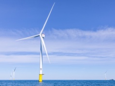 Administracja Donalda Trumpa nie odpuszcza w walce z energetyką wiatrową na morzu. Batalia trwa na sali sądowej