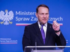 Sikorski ostro o słowach Cenckiewicza. 