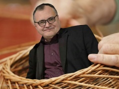 Piotrków. Doktor Artur Wolski i sztuczna ćwierćinteligencja