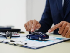 Te zasady musi znać każdy kierowca. OC nie takie straszne, ale jego brak może zaboleć