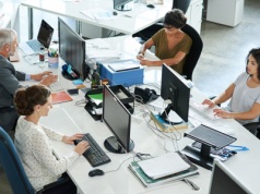 Kompetencje, które napędzają karierę. Tak odbijają się na zarobkach