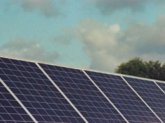 Zbierasz deszczówkę? Sprawdź co robią panele solarne.