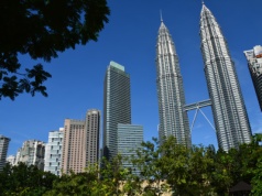 Polka w Malezji. „Tutaj epatuje się bogactwem, a cała elita gra w golfa”