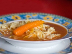 Czy można zamrozić zupę pomidorową? Wiele osób popełnia ten błąd