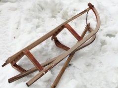 Tragedia we wsi Bronowice. Podczas kuligu uderzył głową w słup energetyczny