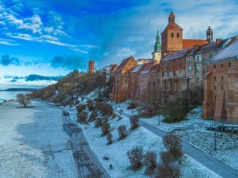 To nie Praga, tylko polskie miasto. Tutejszej twierdzy nie zdołał zdobyć nawet Napoleon