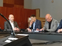 Pruszcz Gdański dosłownie „dmucha na zimne” i uruchamia miejsca, w których można się ogrzać