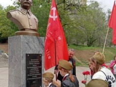 Polscy stronnicy Putina krzyczą o Wołyniu. Głucho milczą, gdy Rosja czci stalinowskich zbrodniarzy